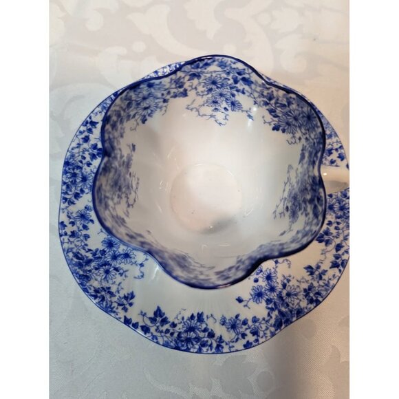 Shelley "DAINTY BLUE" Cup and Saucer - Picture 5 of 9